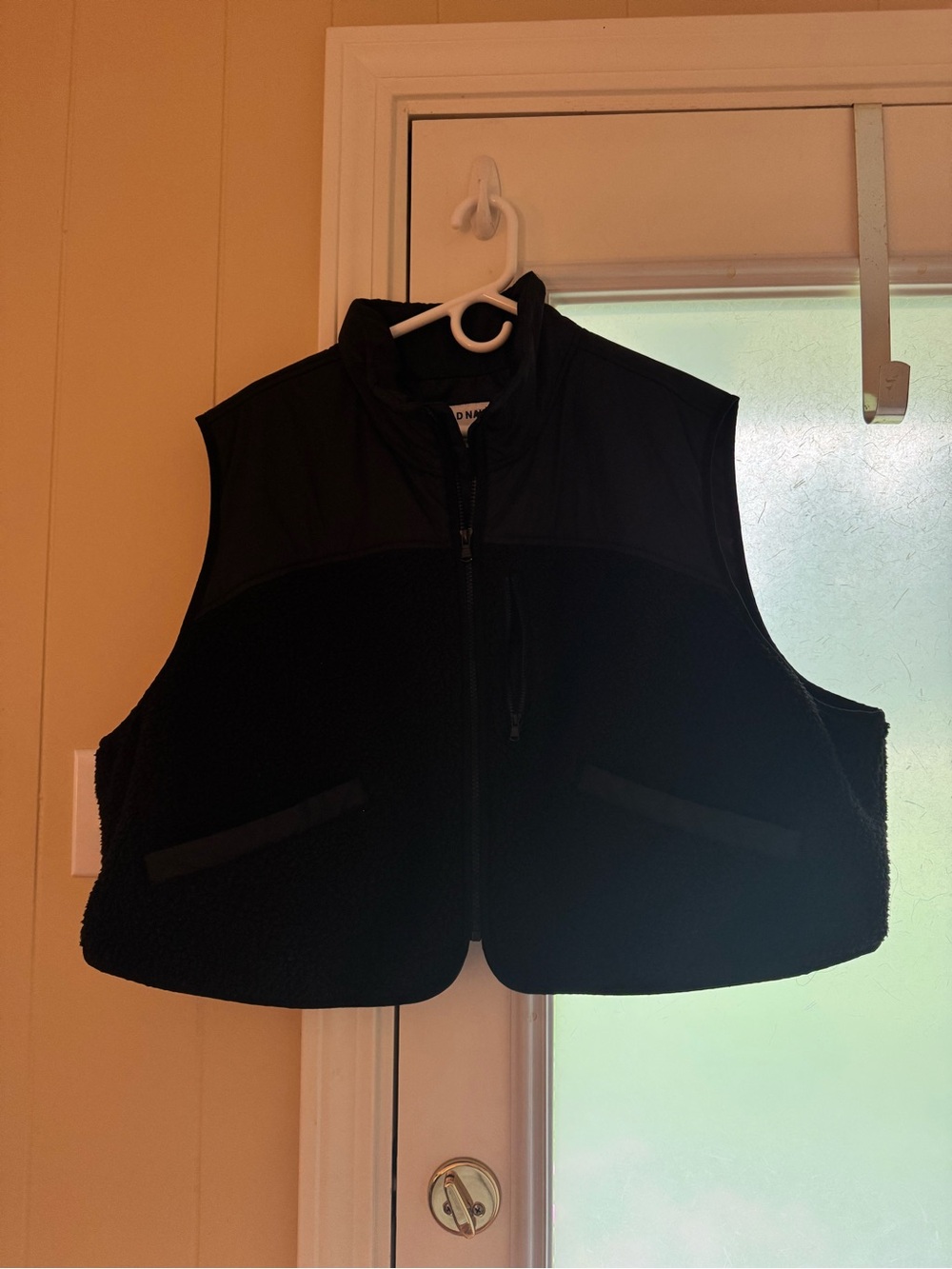Cripped Black Old Navy Sherpa Vest